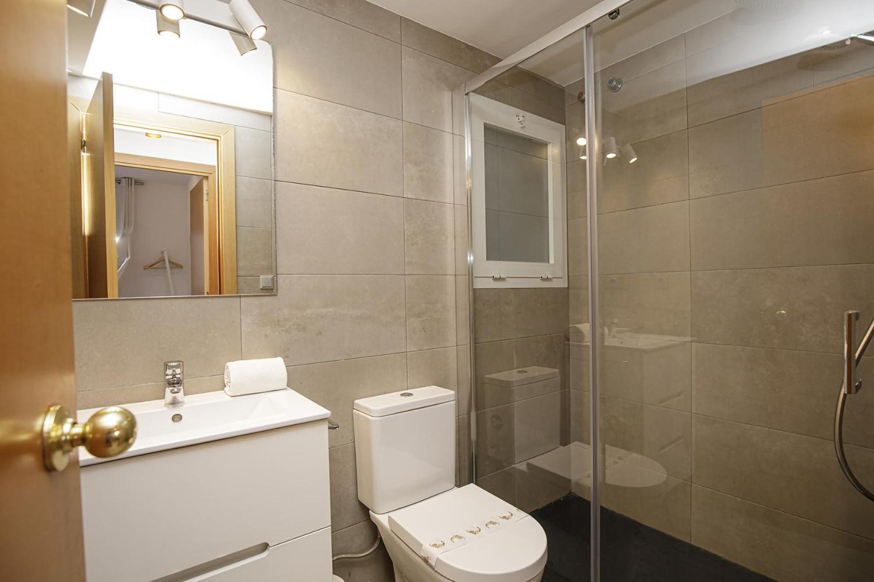 Apartamento con gran terraza Gerona Exterior foto